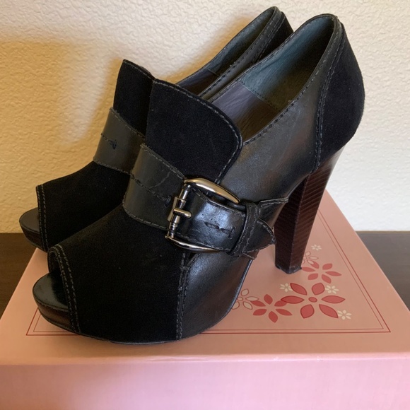 Kurt Geiger Leather & Suede Peep Toe Heels Size 8.5 - Picture 13 of 13